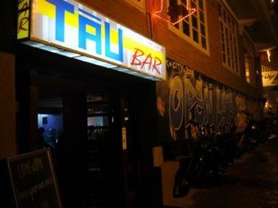 5-best-bars-pubs-Sapa-Vietnam-Tau-bar